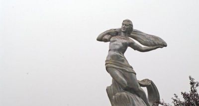 廣場(chǎng)抽象收割小麥的人物景觀銅雕