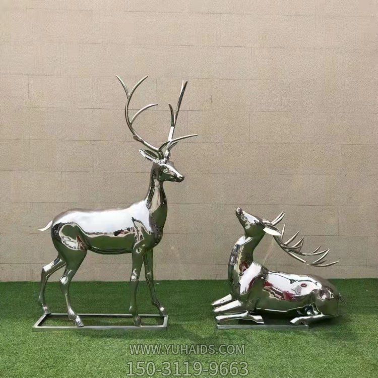 別墅小區(qū)不銹鋼，鏡面大型動(dòng)物景觀梅花鹿雕塑