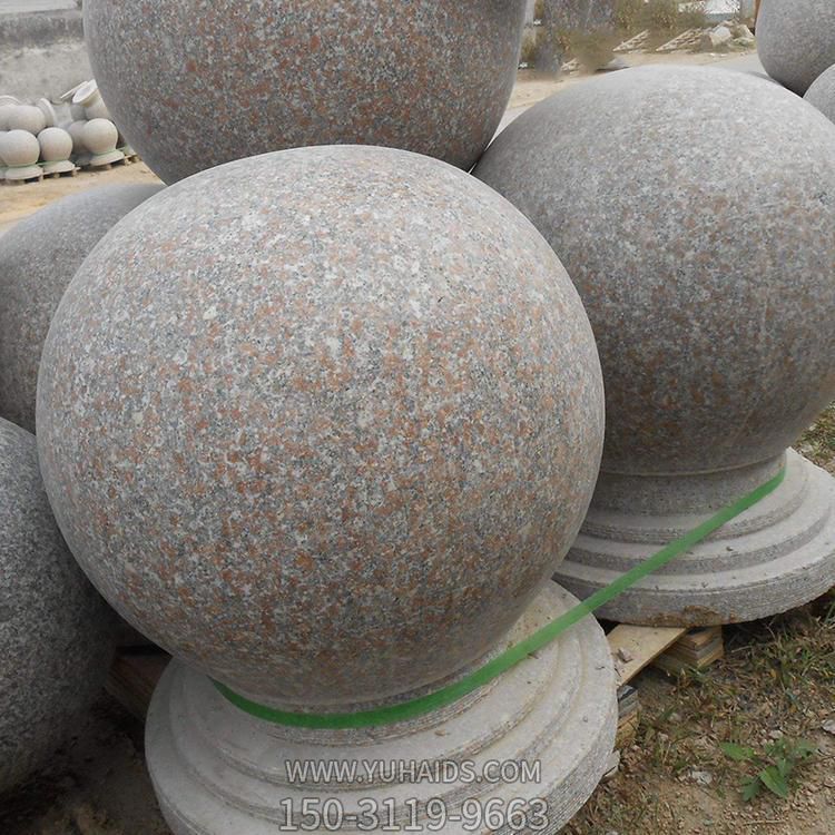 景區(qū)廣場(chǎng)大理石石雕圓形車(chē)阻石雕塑