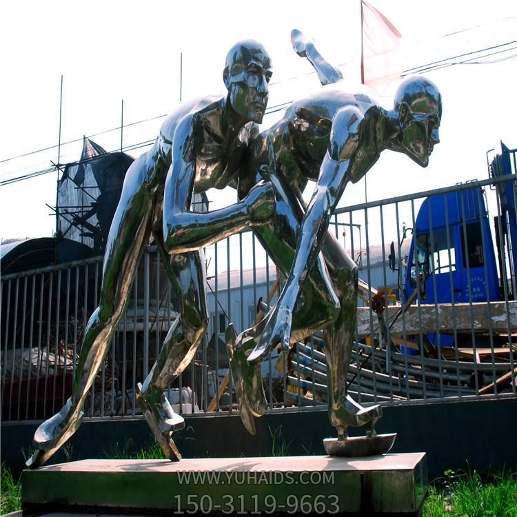 戶(hù)外廣場(chǎng)不銹鋼鏡面遠(yuǎn)動(dòng)滑冰的抽象人物雕塑