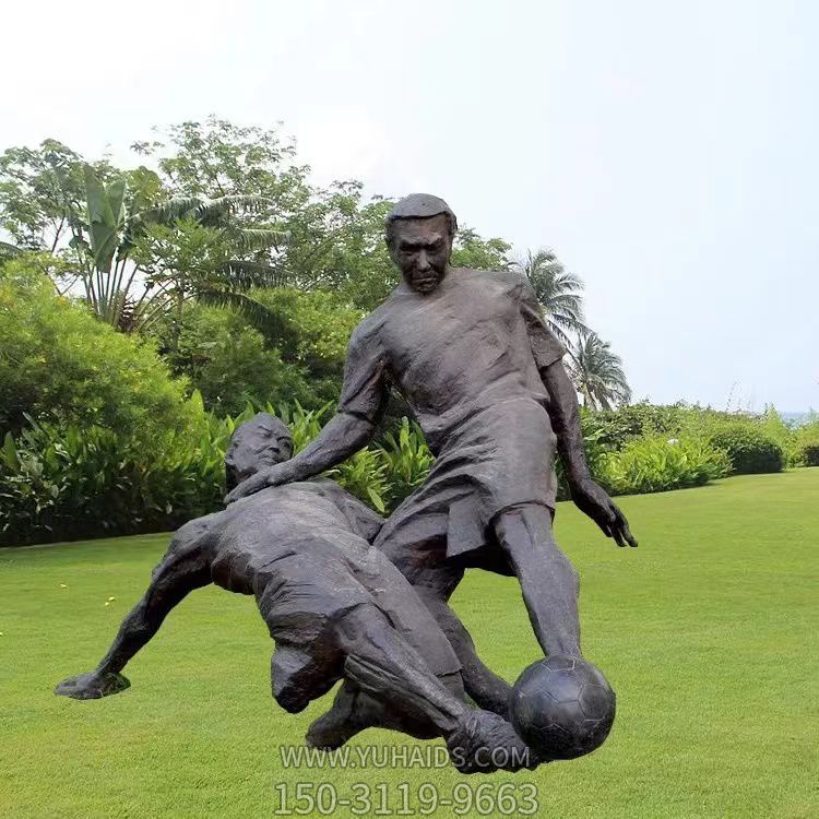 踢足球人物銅雕，體育運(yùn)動(dòng)主題雕塑