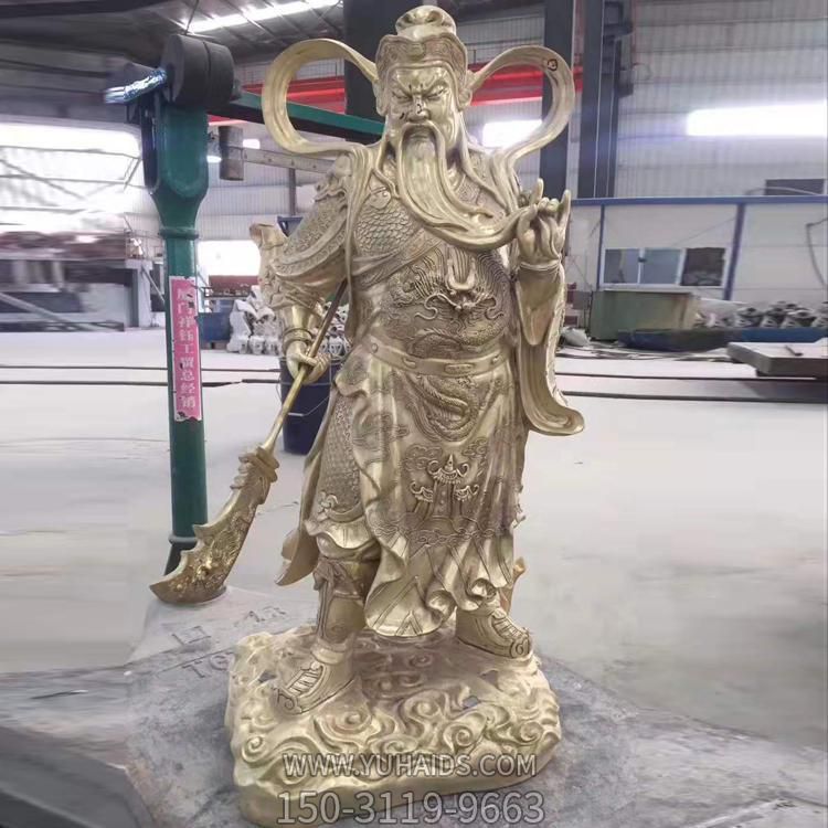 鎮(zhèn)宅招財鑄銅關(guān)公 關(guān)二爺?shù)袼?>
                                <h2>鎮(zhèn)宅招財鑄銅關(guān)公 關(guān)二爺?shù)袼?參數(shù)說明</h2>
                                                                        <table>
                                      <tr>
                                        <th>產(chǎn)品標(biāo)題</th>
                                        <td>鎮(zhèn)宅招財鑄銅關(guān)公 關(guān)二爺?shù)袼?/td>
                                      </tr>
                                      <tr>
                                        <th>發(fā)布時間</th>
                                        <td>2023-06-07 14:10</td>
                                      </tr>
                                      <tr>
                                        <th>價格</th>
                                        <td><span>電話咨詢</td>
                                      </tr>
                                                                              <tr>
                                          <th>制作材質(zhì)</th>
                                          <td>鑄銅</td>
                                        </tr>
                                                                          </table>
                                <h2>鎮(zhèn)宅招財鑄銅關(guān)公 關(guān)二爺?shù)袼?詳細(xì)說明</h2>
                                <p>玉海雕塑是一家綜合性的雕塑公司，擁有多款鎮(zhèn)宅招財鑄銅關(guān)公雕塑模型，可加工定制多種鎮(zhèn)宅招財鑄銅關(guān)公雕塑，支持材質(zhì)、樣式、風(fēng)格、尺寸大小等方面的調(diào)整修改定制。我們所加工制作的鎮(zhèn)宅招財鑄銅關(guān)公雕塑質(zhì)優(yōu)價廉，遍布全國多個省市地區(qū)，想要了解更多案例圖片，請電話或微信咨詢。材質(zhì)、大小、樣式等都可以按需定制，還可根據(jù)您提供給的鎮(zhèn)宅招財鑄銅關(guān)公雕塑樣圖進(jìn)行制作！如有相關(guān)需求，歡迎致電（微信同號）：<span>150-3119-9663</span></p>
                                                                <div   class=