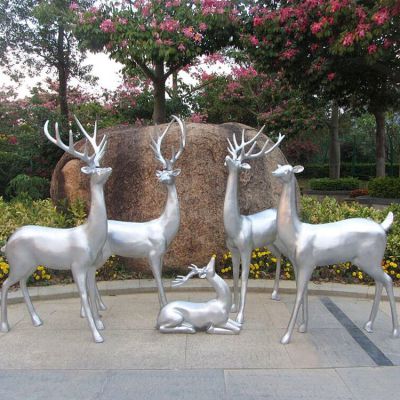 玻璃鋼梅花鹿，雌雄大小多種樣式，銀白色，可改色