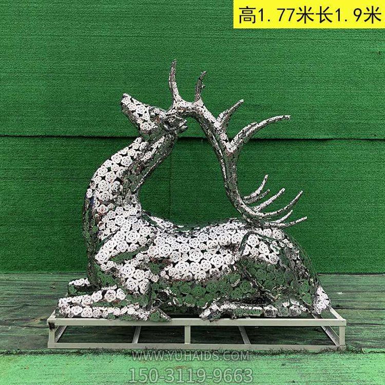 不銹鋼梅花鹿，鏡面鏤花鹿雕塑