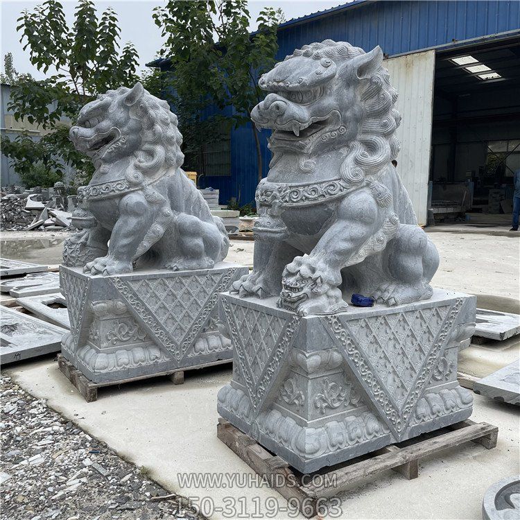 青石大獅子，2米5高大門鎮(zhèn)宅石雕獅子雕塑