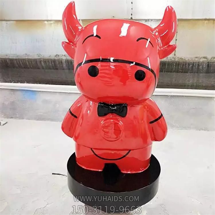 商場(chǎng)戶外園林景觀玻璃鋼卡通小牛雕塑