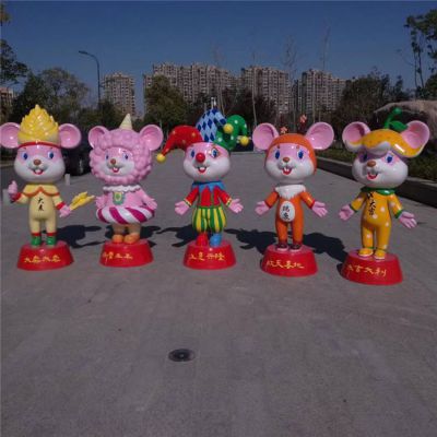 商場(chǎng)游樂園玻璃鋼卡通小老鼠雕塑