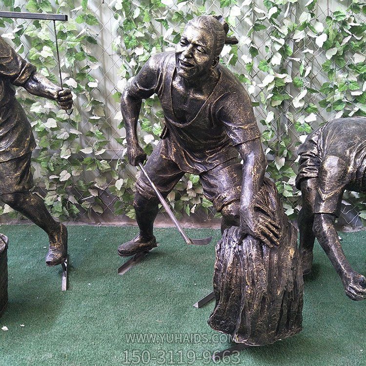 割稻子，玻璃鋼仿銅農(nóng)耕人物雕塑