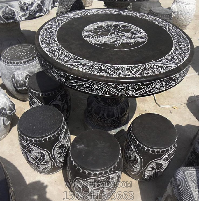 青石雕花桌凳，中式傳統(tǒng)石雕圓桌凳雕塑