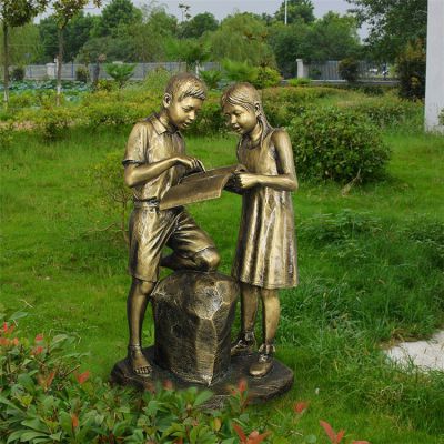 探討，鑄銅男女小學(xué)生雕塑