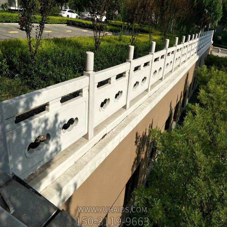 停車場(chǎng)河道大理石石雕圍欄雕塑