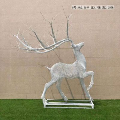 不銹鋼鏤空梅花鹿雕塑鐵藝鹿戶(hù)外園林?jǐn)[件