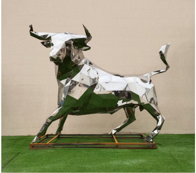 不銹鋼，塊面，鏡面，牛雕塑