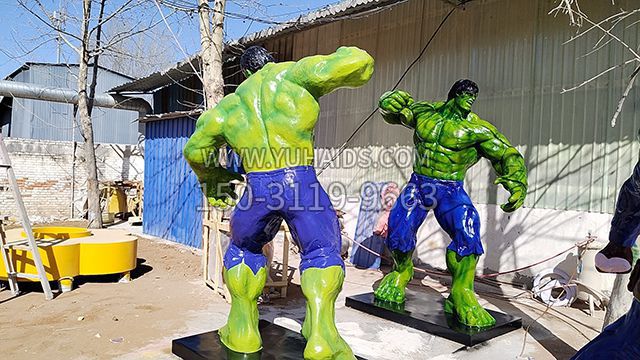 綠巨人玻璃鋼動(dòng)漫人物雕塑