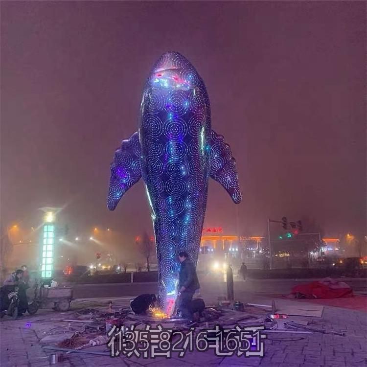 城市景觀裝飾擺件不銹鋼大型動(dòng)物景觀鯨魚雕塑