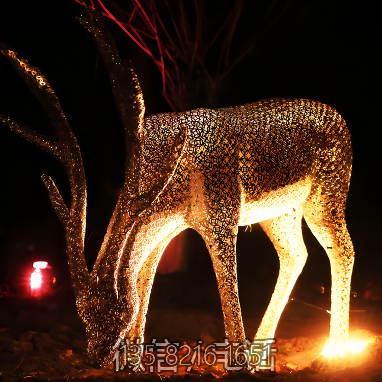 定制不銹鋼創(chuàng)意鏤空動物發(fā)光小鹿雕塑