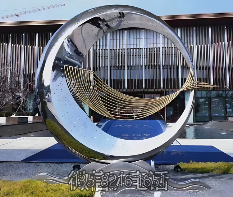 抽象不銹鋼山水月牙景觀圓環(huán)雕塑