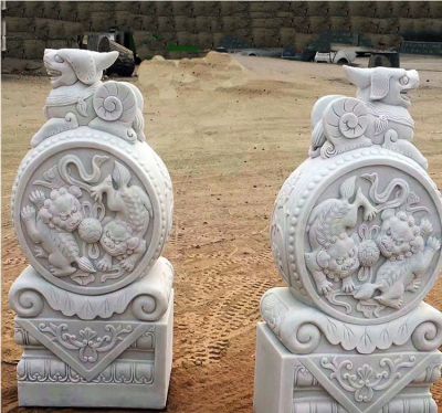 招財(cái)進(jìn)寶漢白玉貔貅抱鼓石門墩