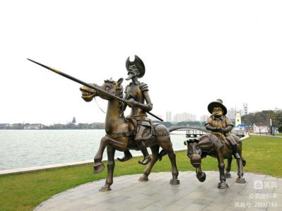 玻璃鋼唐吉坷德仿銅西方人物雕塑