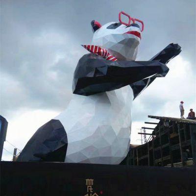 玻璃鋼幾何塊面熊貓ip形象雕塑