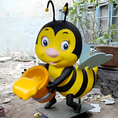 幼兒園裝飾品擺件玻璃鋼樹脂蜜蜂卡通動(dòng)物擺件