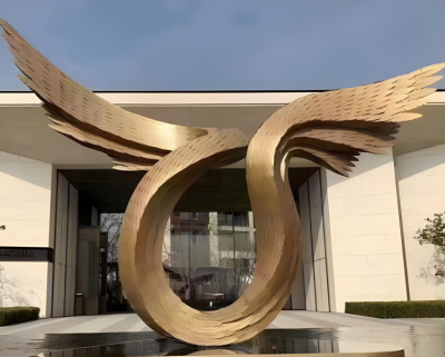 不銹鋼鏤空抽象翅膀雕塑