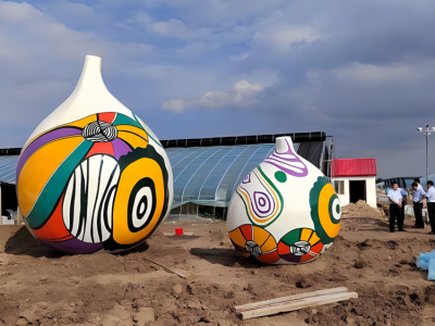 玻璃鋼彩繪無(wú)花果雕塑